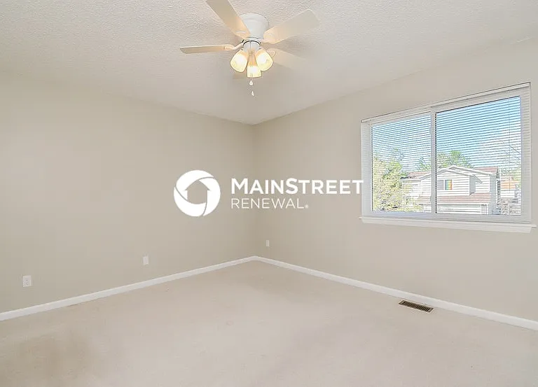 5805 Dutchess Dr — Photo 9