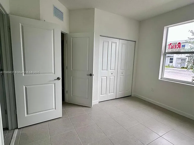 35702 SW 178th Ct #35702 — Photo 10