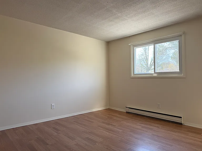 150 Rochester Hill Rd — Photo 4