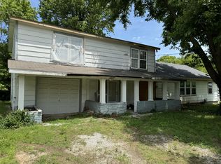 2805 N Grant Ave, Springfield, MO 65803
