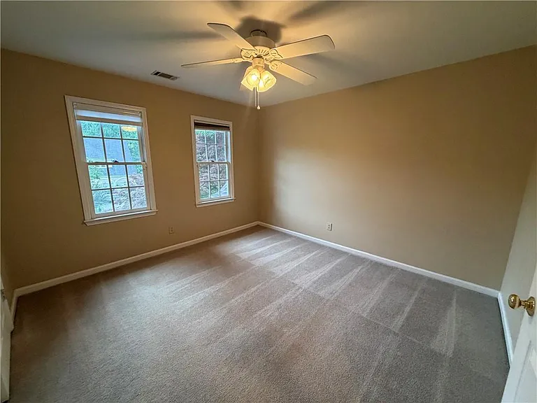 10935 Pennbrooke Xing — Photo 24
