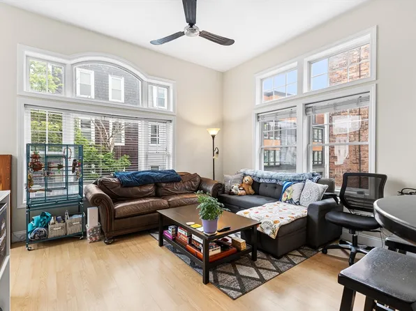 111 W 8th St APT L, Boston, MA 02127
