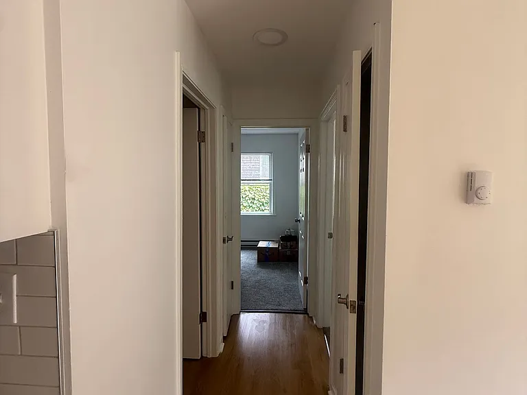 168 West Thames St — Photo 9