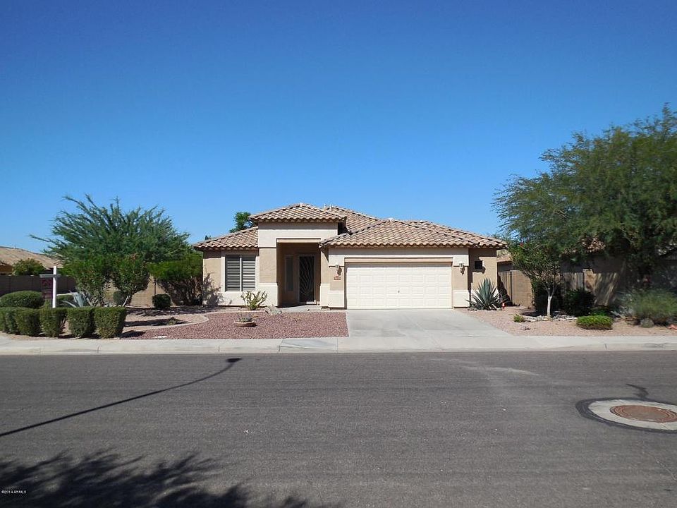 1st image of 4866 E Thunderbird Dr
