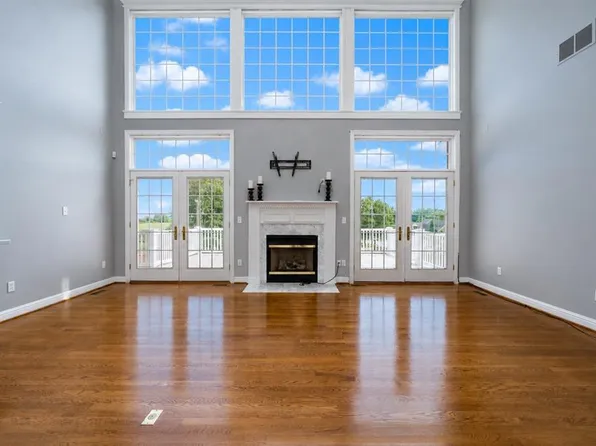 4540 Bridle Ridge Ct, Owensboro, KY 42303