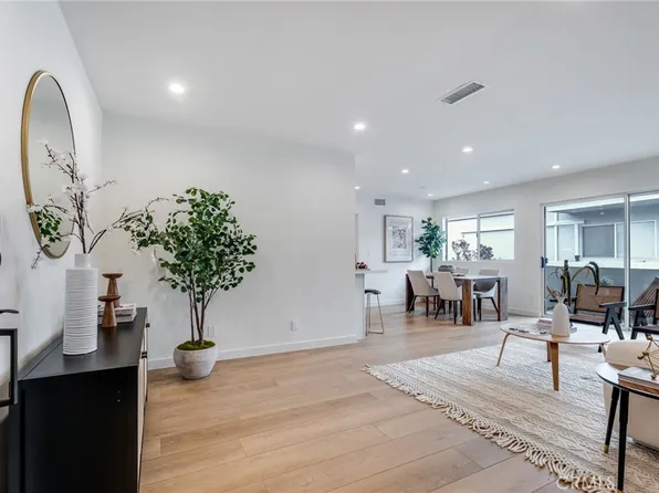 2223 S Bentley Ave APT 208, Los Angeles, CA 90064