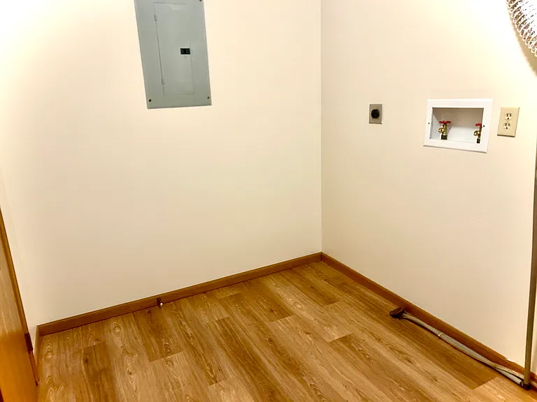 3601 Farmview Cir — Photo 12