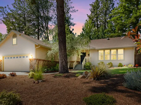 163 Holbrooke Way, Grass Valley, CA 95945