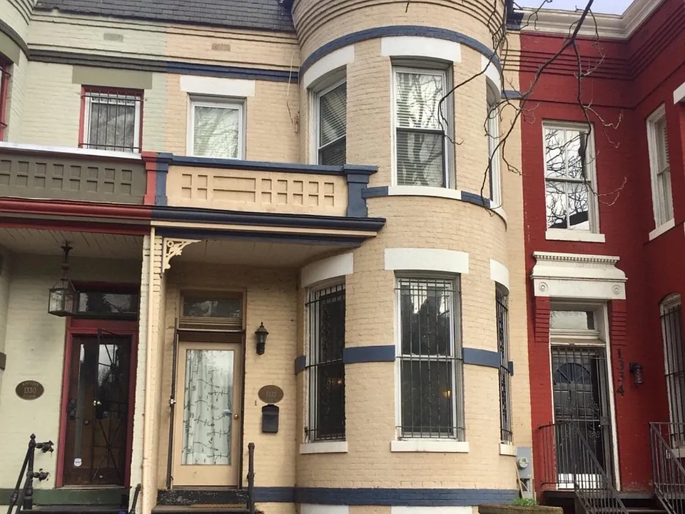 1332 Maryland Ave NE