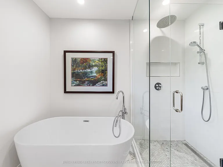 115 Robinson St — Photo 20