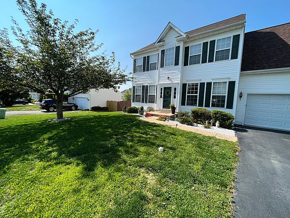 2nd image of 15 Indian Wood Ln