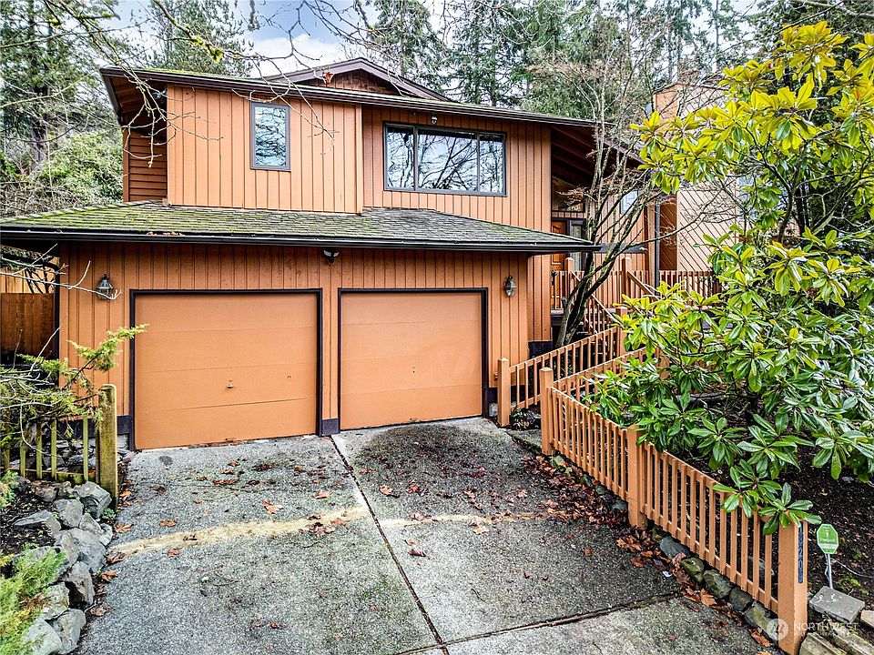 1st image of 18209 71st Avenue W