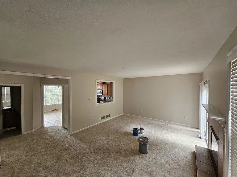 10554 Cherry Grove Ct — Photo 5