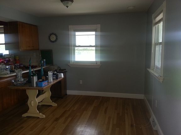 4th image of 2856 Parthenon Dr