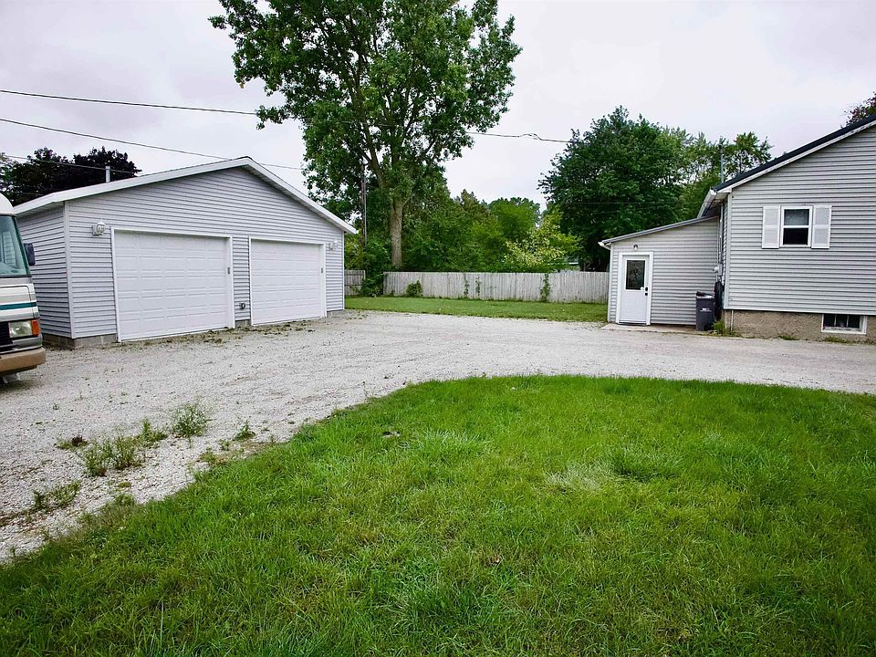 1113 37th Ave, Menominee, MI 49858 MLS 50280778 Zillow