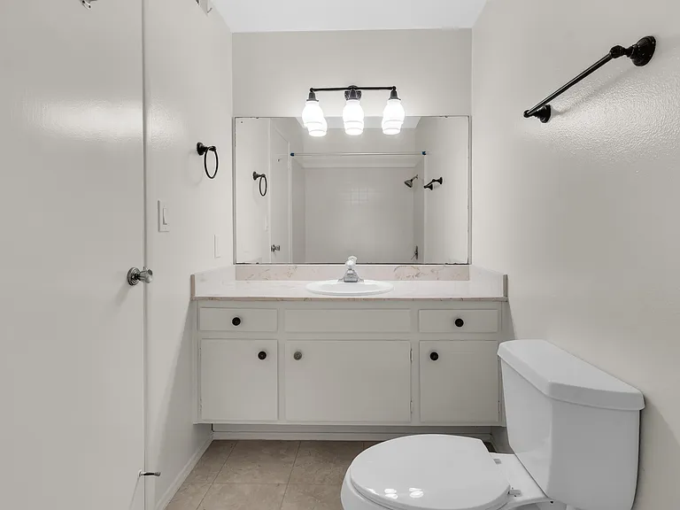 5214 Mount Alifan Dr — Photo 22