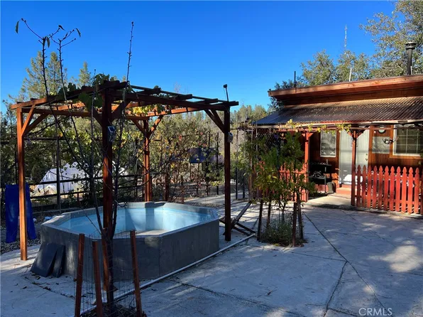 9505 Nancy Dr, Kelseyville, CA 95451