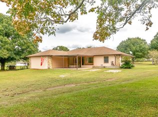 9710 Nelson Rd, Dade City, FL 33525