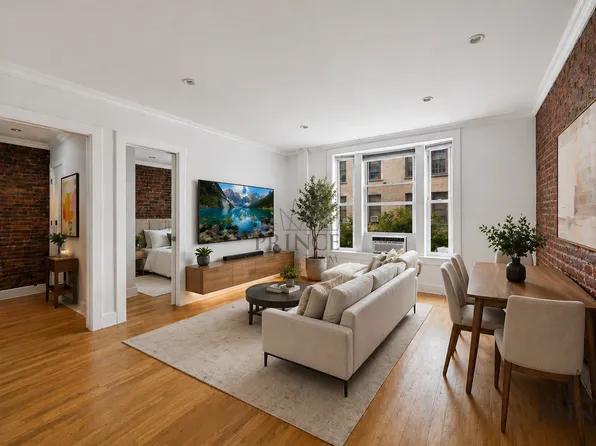 350 West 18th Street image 1 of 5