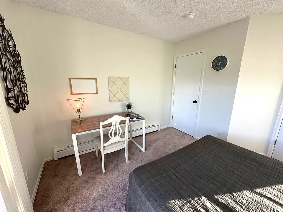 5 bed, 2781 sqft, $1,150 — Photo 4