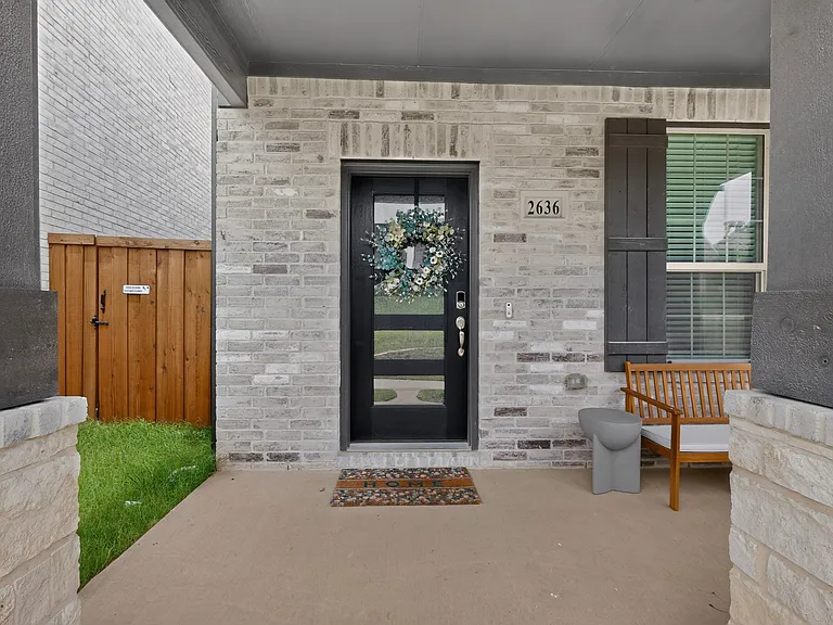 2636 Big Bend Mews — Photo 4