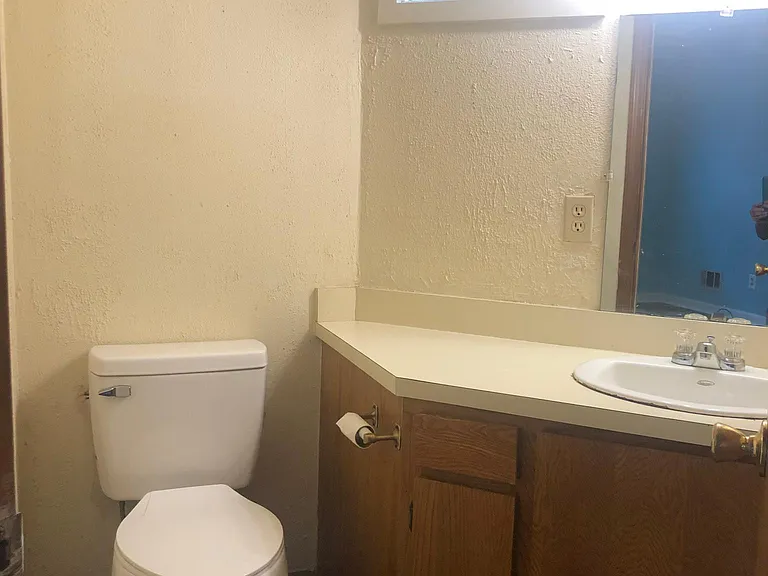 103 Walnut Creek Ct — Photo 5