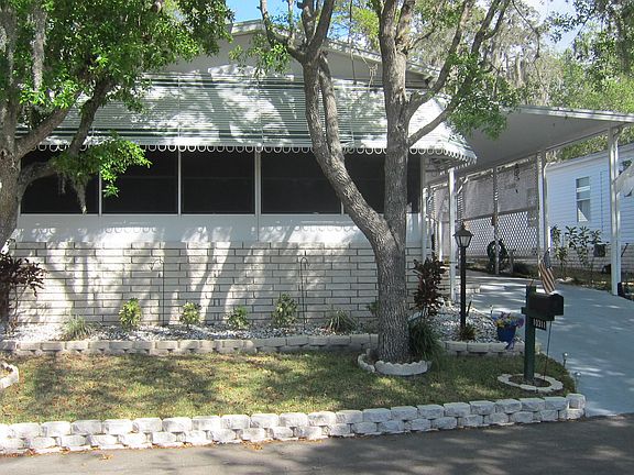 2nd image of 10311 Oak Forest Dr