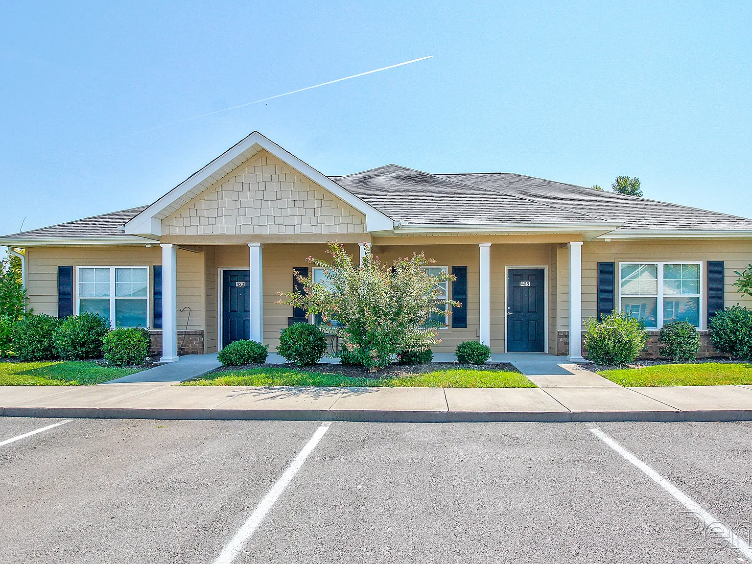 Knob Ridge Apartments — Photo 4