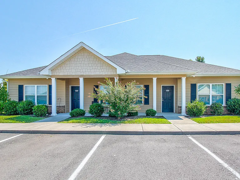 Knob Ridge Apartments — Photo 4