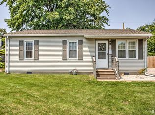 1713 S Boeke Rd, Evansville, IN 47714