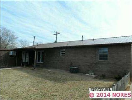 2nd image of 106 N Swan Dr