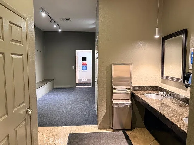 5545 Canoga Ave #116 — Photo 37