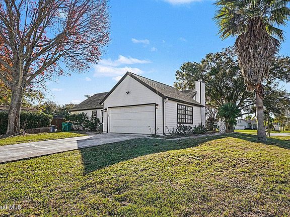 4th image of 1315 Coventry Cir