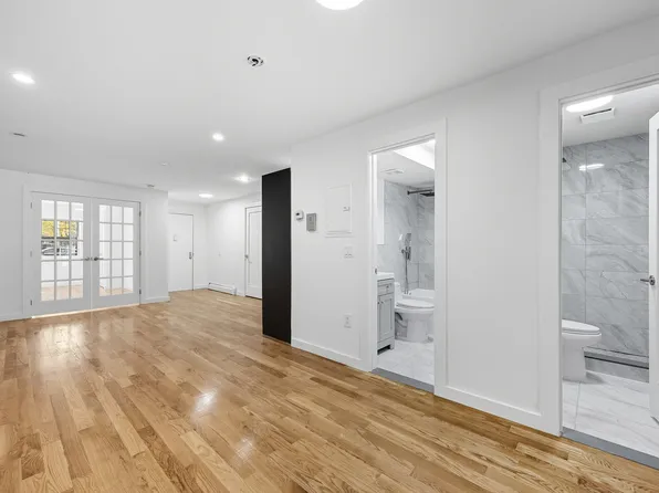 2011a Fulton Street image 8 of 12