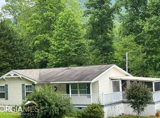5 Mary Ln, Hayesville, NC 28904