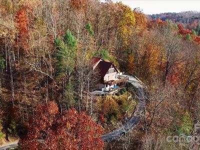 6006 Waterfalls Rd, Lenoir, NC, 28645