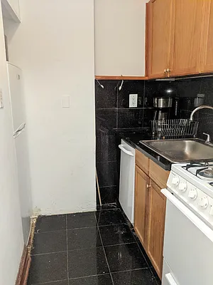 Rented by City Connections Realty | media 43