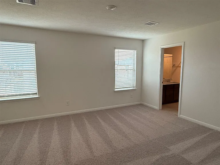 4897 Vida Vista Dr — Photo 16