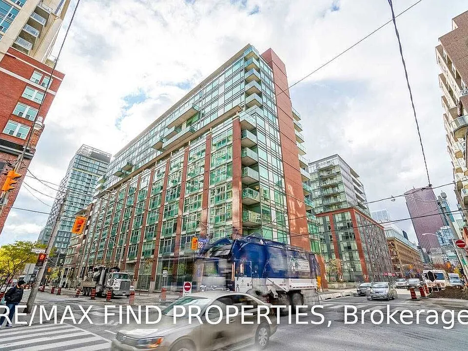 333 Adelaide St E #1025