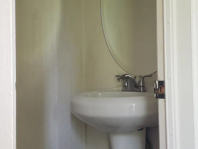 150 Smithridge Park — Photo 6
