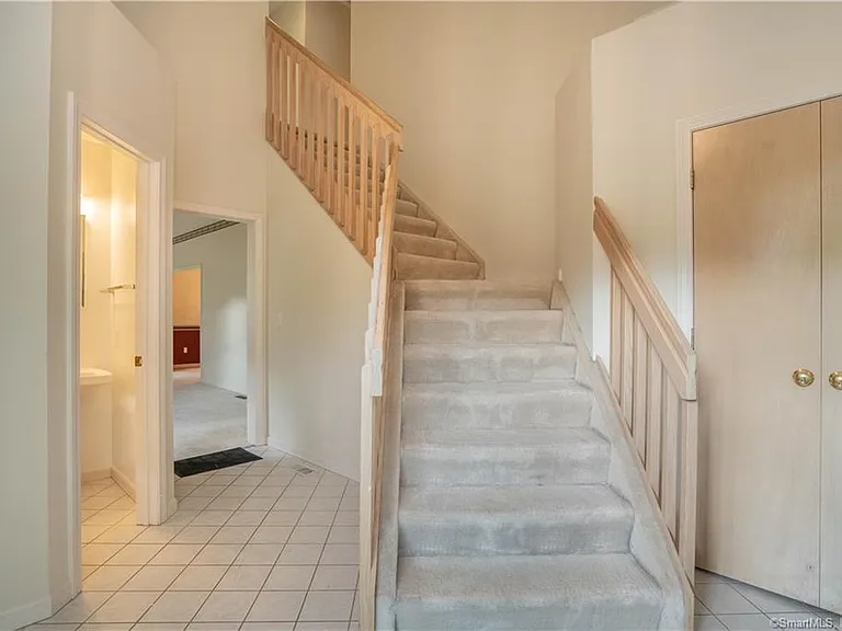 47 Pepper Bush Ln — Photo 6