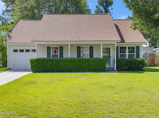 719 Oak Branches Close SE, Leland, NC 28451