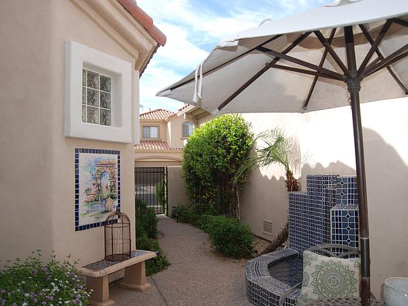 FRONT COURTYARD