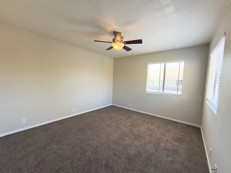 3655 Constellation Rd — Photo 18