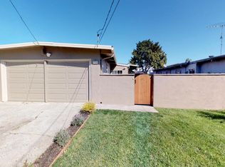 935 Runnymede St, East Palo Alto, CA 94303