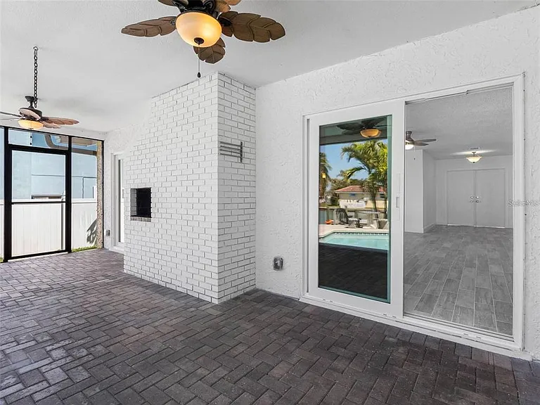 562 Johns Pass Ave — Photo 29