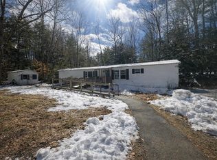 10 Carroll Ave, Standish, ME 04084
