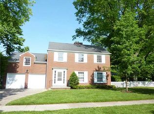 2448 Manchester Dr, Toledo, OH 43606