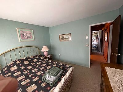 4th image of 76 Hunter Dr