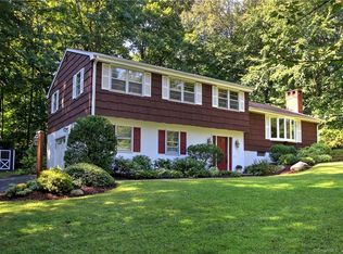 271 Sylvan Valley Rd, Orange, CT 06477